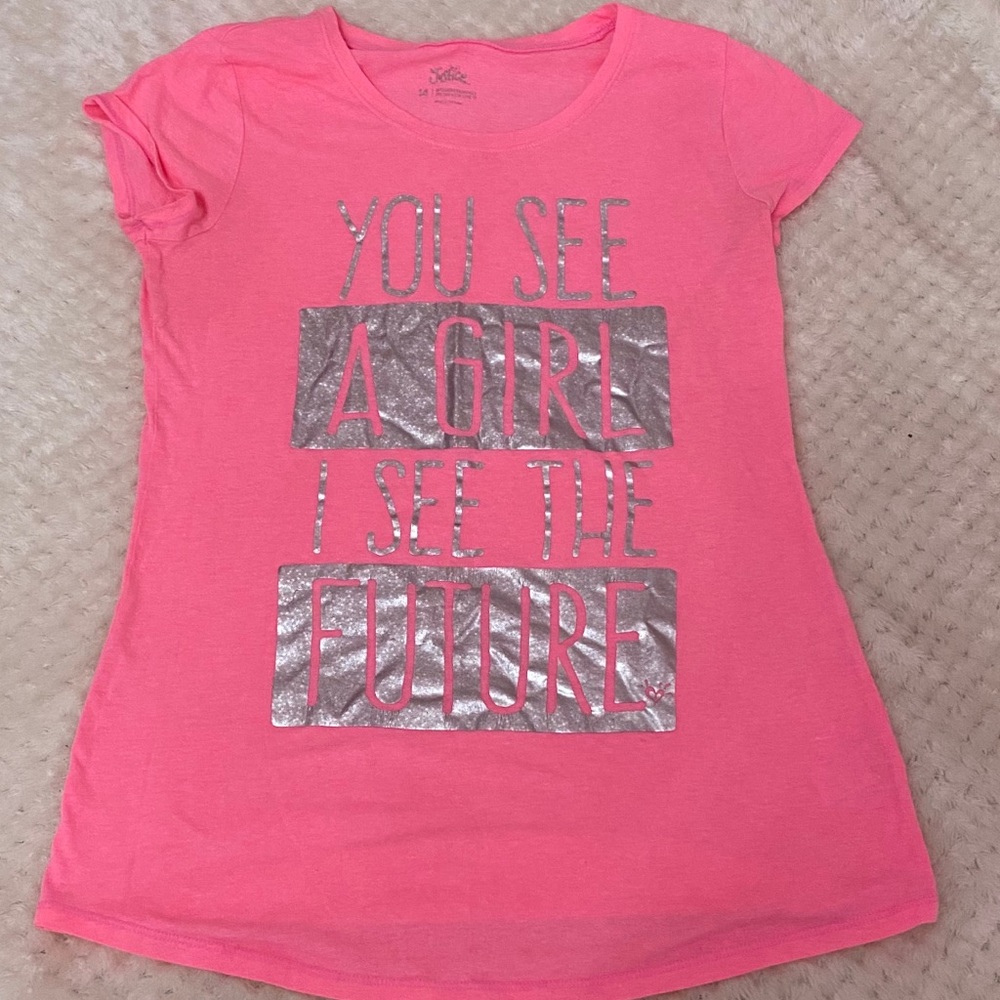 Girls graphic tee